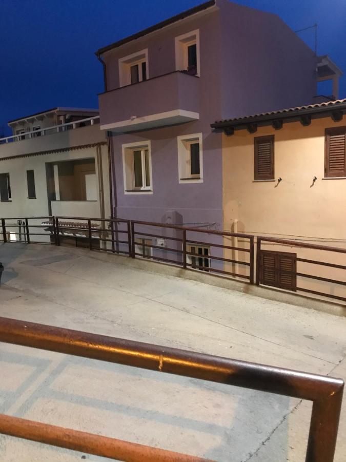 Bella'S House Apartment Castelsardo Exterior photo